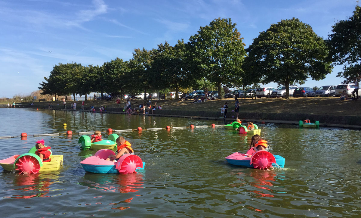 paddle boats promenade park maldon