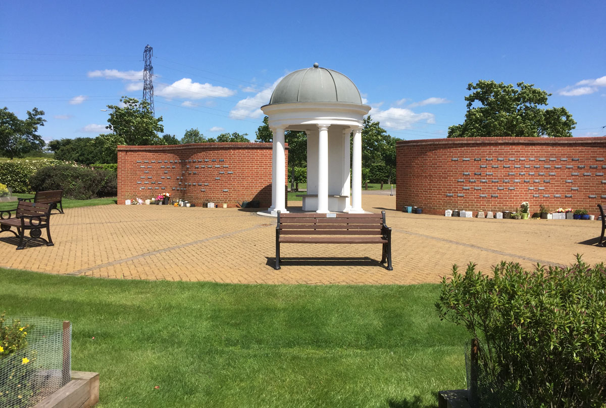 Fardens of Remembrance South Woodham Ferrers