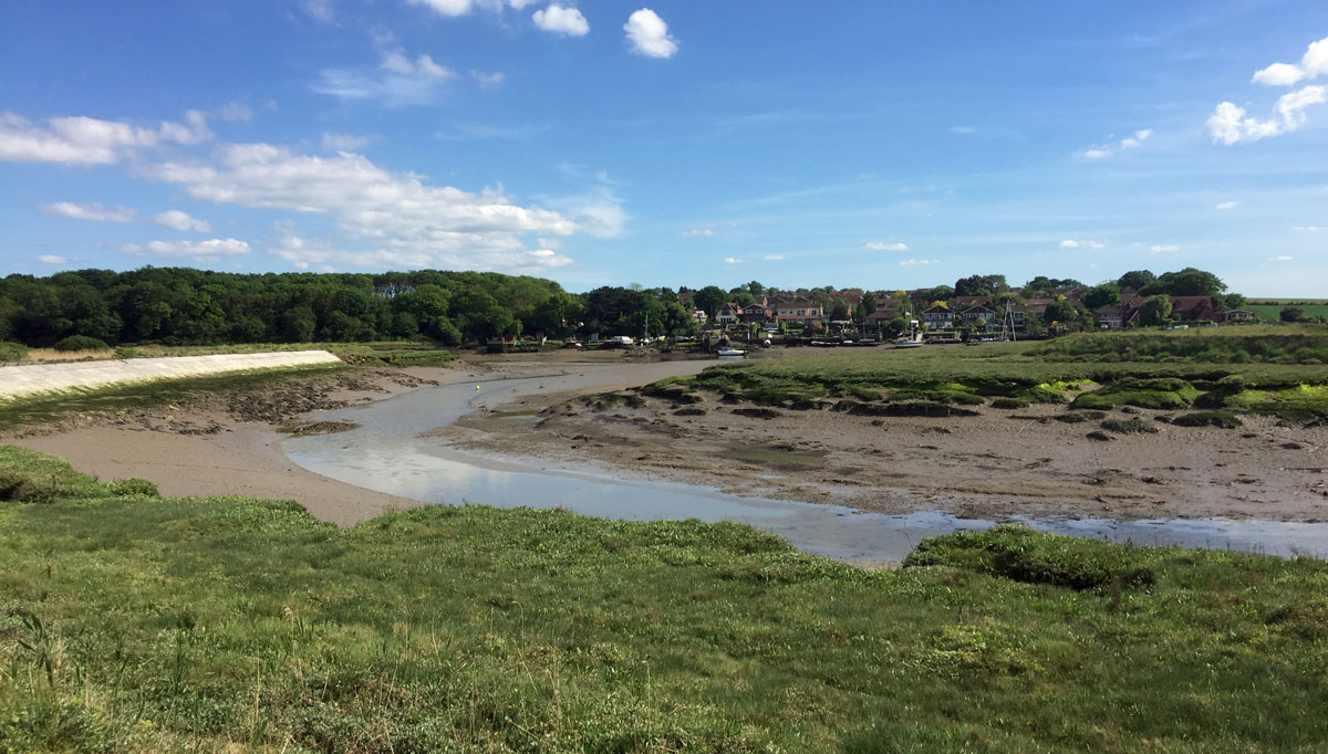 River Crouch defences